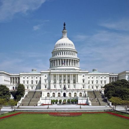 Сенатът на Конгреса на САЩ одобри необвързваща резолюция, с която