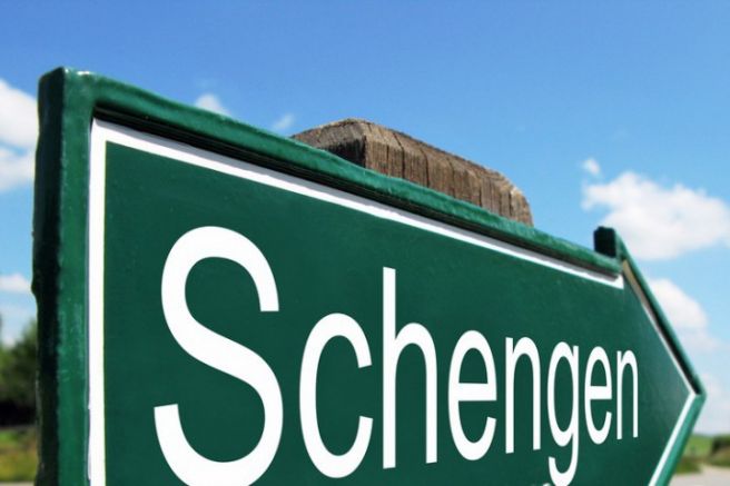 Решение за приемането на България в Шенген няма да бъде