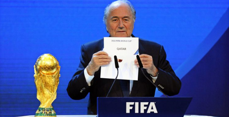 Бившият президент на ФИФА Сеп Блатер по време на чието
