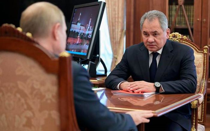 Министърът на отбраната на Русия Сергей Шойгу най-после притисна“ достатъчно