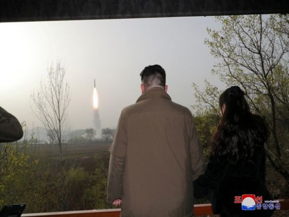 Северна Корея заяви че новият ѝ опит да изведе шпионски