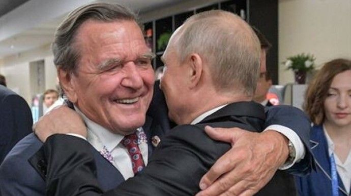 Бившият германски канцлер Герхард Шрьодер се срещна с руския президент