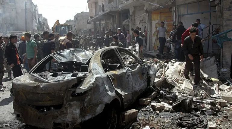 Най-малко 11 души, предимно цивилни, са били убити при нападение