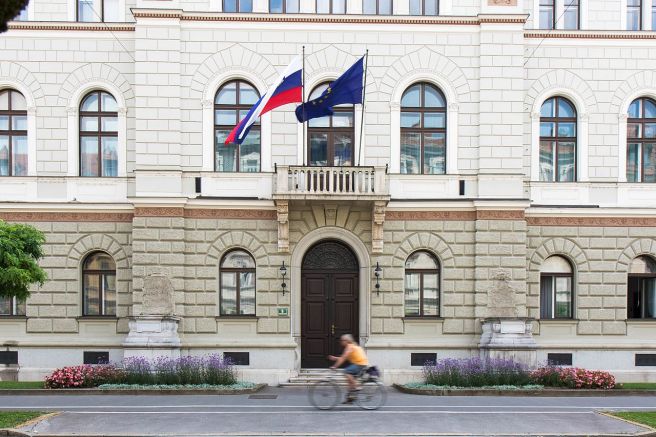 Властите в Словения отказаха агреман на новия кандидат за сръбски