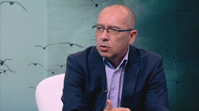 Отстраненият директор на Специализираната болница по онкология д-р Стефан Константинов
