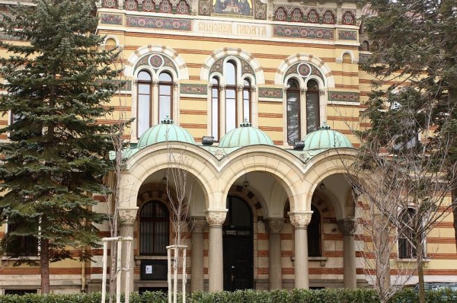 Старозагорският митрополит Киприян заяви пред журналисти чеотварянето на Руската църквав