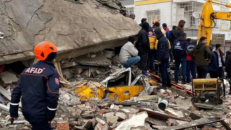 Ново земетресение удари Южна Турция, съобщи преди минути журналистът Мохамед