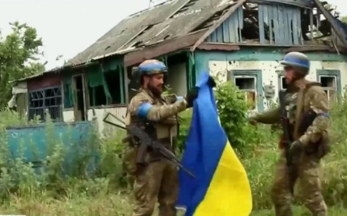 Украинските сили си възвърнаха контрола върху още три села с