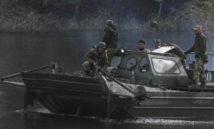 Украинските сили, базирани на десния бряг на река Днепър, често