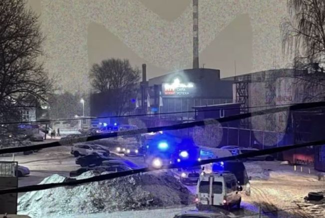 Украински дрон атакува нефтопреработвателния завод Невский мазут в Санкт Петербург