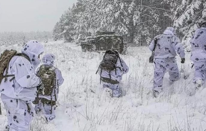 Въоръжените сили на Украйна ВСУ продължават да прехвърлят щурмови групи