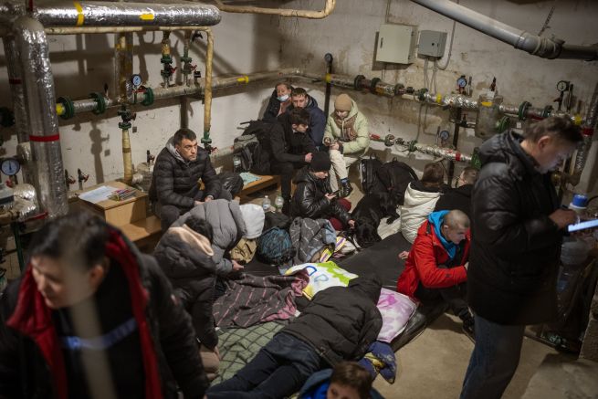 В украински региони тази нощ отново беше обявена въздушна тревога