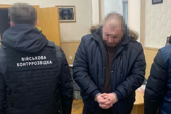 Полицията е арестувала високопоставен служител на украинското министерство на отбраната