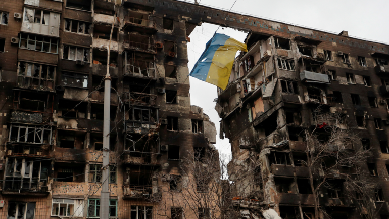 Руските военни отново поискаха украинските защитници на Мариупол които се