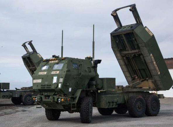 САЩ вече предостави на Киев ракетни системи за залпово изстрелване