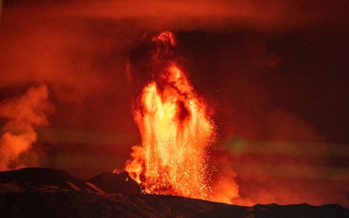 Изригна отново вулкана Килауеа един от най активните в света