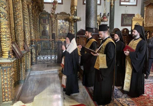 Вселенският патриарх Вартоломей I Константинополски днес отслужи трисагия заупокойна
