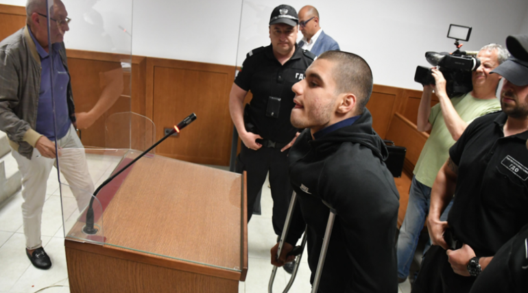 Прокуратурата повдигна две нови обвинение на сина на пернишкия прокурор