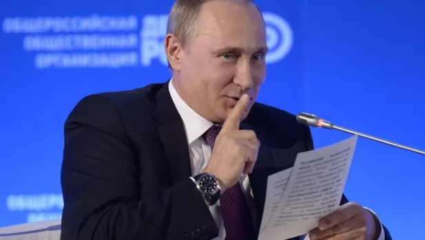 Руският президент Владимир Путин одобри промени в закона който контролира