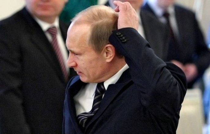 Руският президент Владимир Путин посети окупирания украински град Мариупол само
