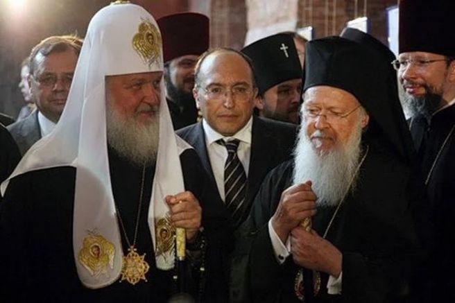 Вселенският патриарх Вартоломей призова главата на Руската православна църква Кирил