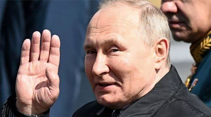 Кремълски източници твърдят, че Путин ще бъде опериран (или вече