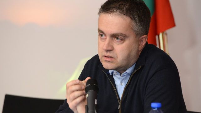 България променя позицията си по войната в Украйна и се