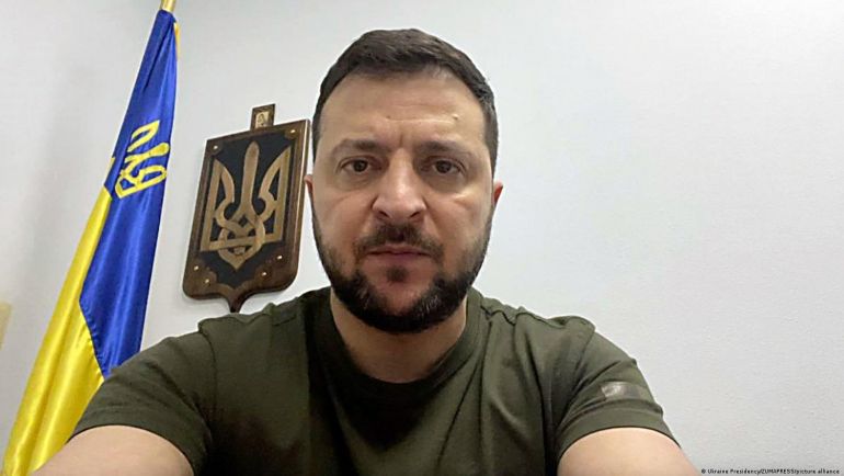 Володимир Зеленски заплаши да си върне Крим от Русия с