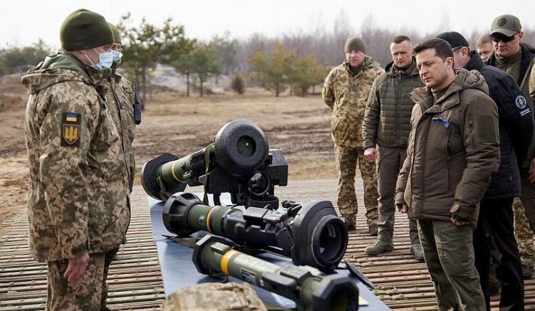 Русия води война срещу Украйна Коментатори и политически анализатори споделят