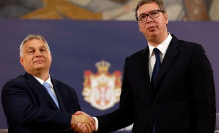 Унгарският премиер Виктор Орбан и сръбският президент Александър Вучич първи