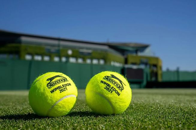 Британската асоциация по тенис вдигна забраната за участие на тенисисти