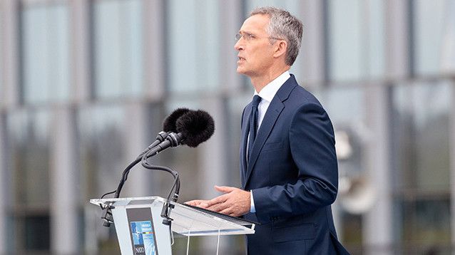 Очаква се НАТО да удължи днес с една година мандата