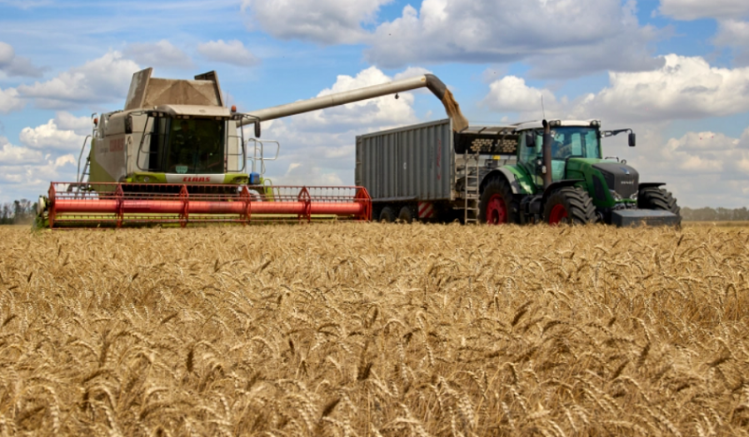 Украйна спря използването на новия си черноморски зърнен коридор поради