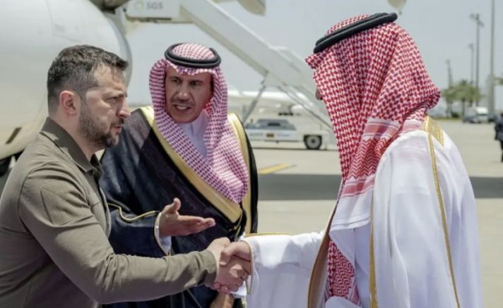 Украинският президент Володимир Зеленски се срещна със саудитския престолонаследник Мохамед
