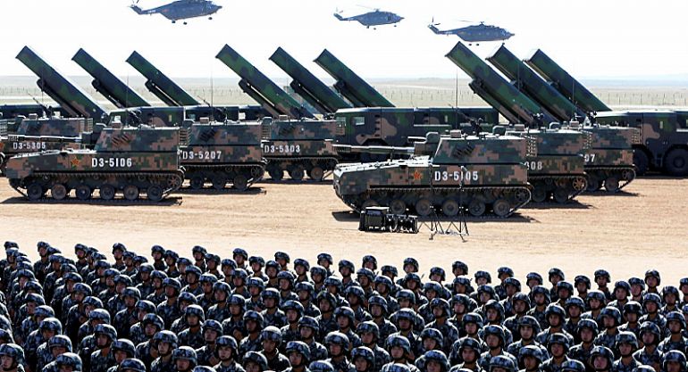 Китайският лидер Си Дзинпин обяви че ще превърне армията на