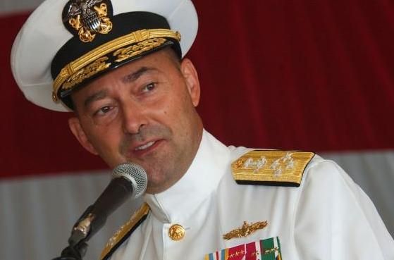 Бившият върховен главнокомандващ на НАТО – адмиралът от Военноморските сили
