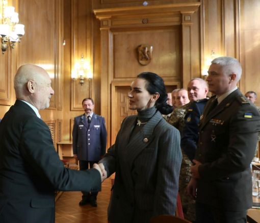 Министърът на отбраната Тодор Тагарев се срещна с украински военнослужещи