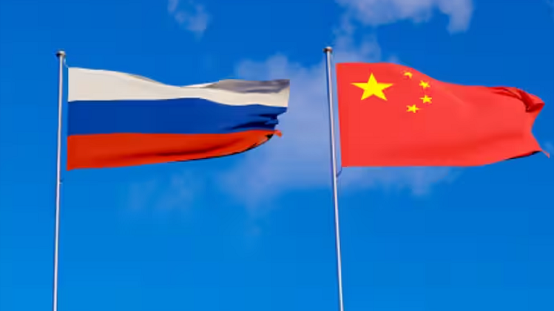 Пет китайски кораба участват в съвместни военни учения с Русия