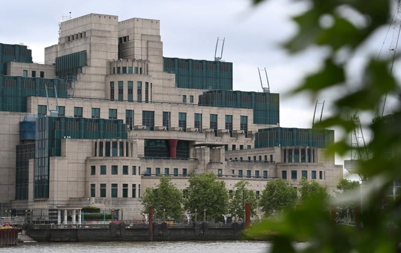 Шефът на МИ-5 се опасява от радикализация след събитията в Близкия изток