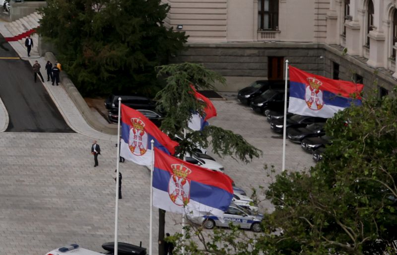 Частичният вот в Сърбия: Партията на Вучич печели в Белград и Нови Сад, опозицията - в Ниш