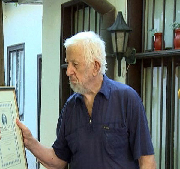 Почина дисидентът Благой Димитров, който беше изгонен от БКП и от Съюза на писателите заради подкрепа за Солженицин