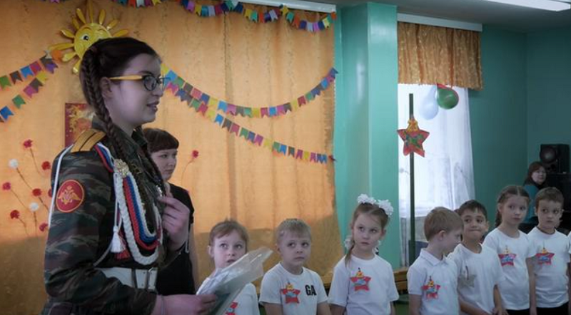 Русия: как промиват мозъците на децата в часовете по патриотизъм