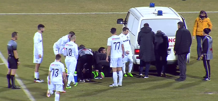 Кошмарен инцидент с Георги Петков, докараха му линейка със счупена врата