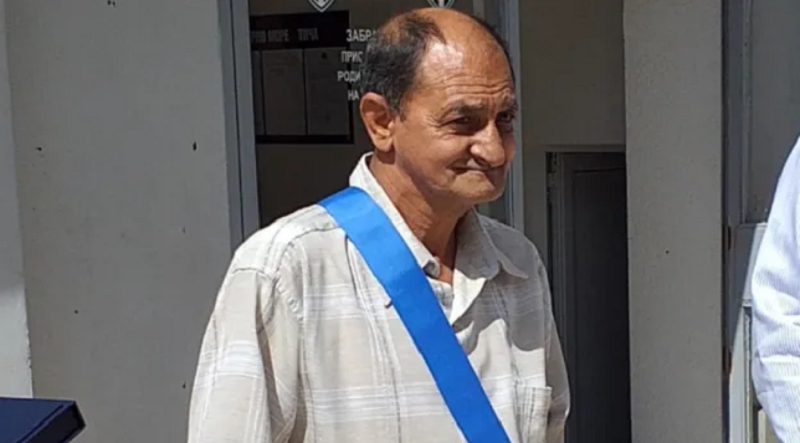 Скандал във Варна: Боксова легенда подарява медали