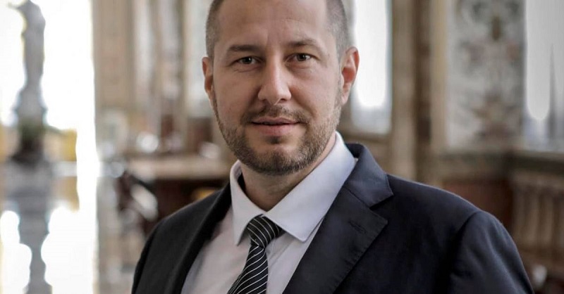 Шефът на пресцентъра на ГЕРБ: Борисов е в дома си, не е задържан