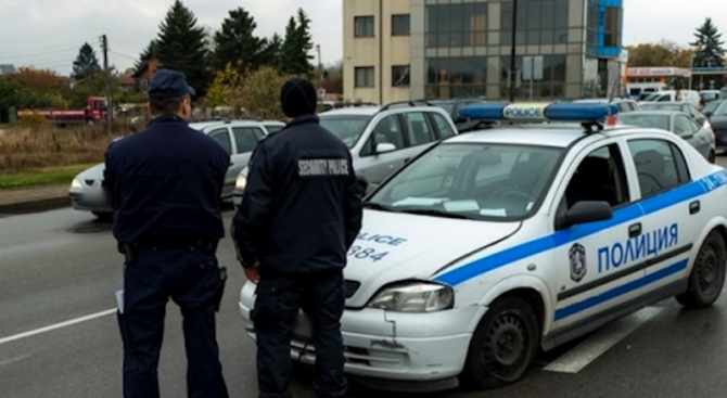 Арестуваха жена на протест във Велинград