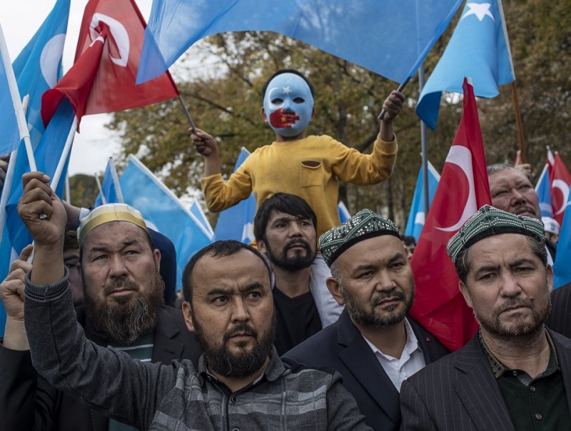 Канада, Великобритания, ЕС и САЩ със санкции срещу Китай за репресиите над уйгури