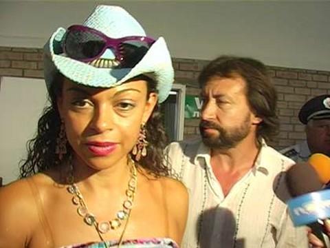 Бедняци милионери: Баневи проплакаха, че децата им носят дрехи втора употреба