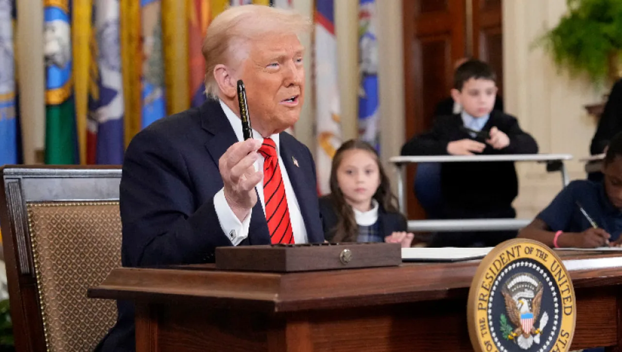 Тръмп подписа указ за закриване на образователното министерство, но Конгресът вероятно няма да подкрепи