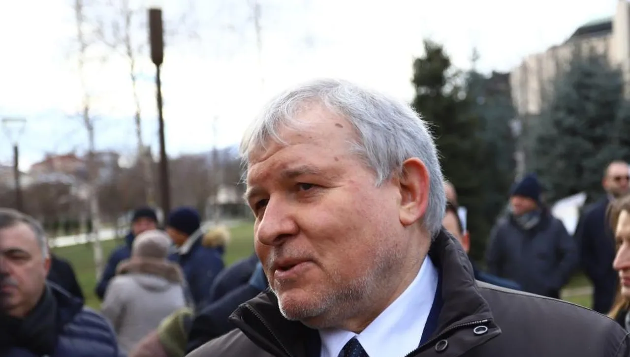 Румен Христов:  Почитането на паметта на жертвите на атентата в "Св. Неделя“ не трябва да е кампанийно